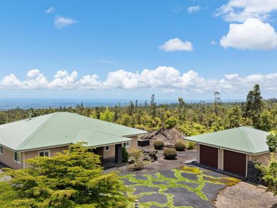 3331 Kaumana Dr