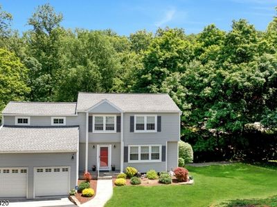 4 Ashley Ct