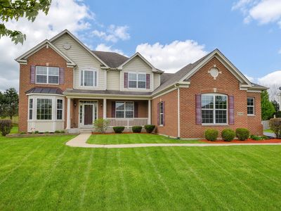 2393 Bryn Mawr Ln