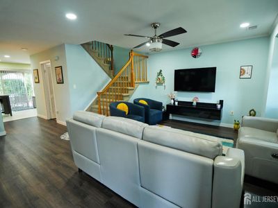 1702 Oak Ct