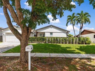 8005 SW 198th Ter