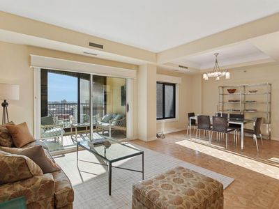 1235 Yale Pl APT 1505