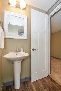 431 Shore Acres Dr