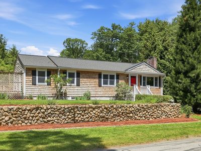 32 Wychwood Dr