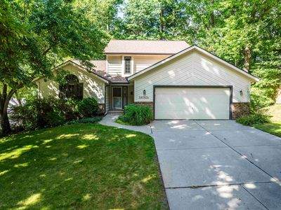 2737 Canyon Bluff Rd