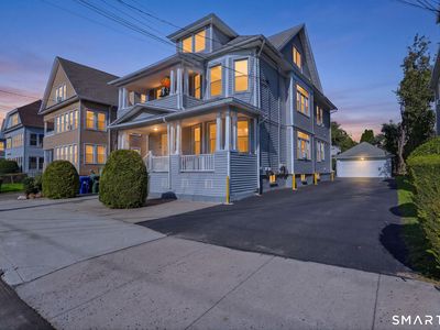 58-60 Scofield Avenue