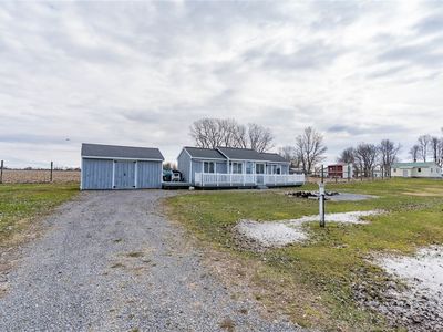 27180 Montonna Shores Rd N