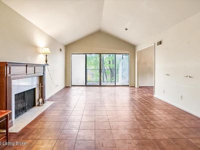 2500 Glenmary Ave APT 303