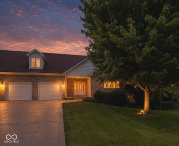 1761 Walnut Trce