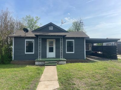 717 W Cedar St