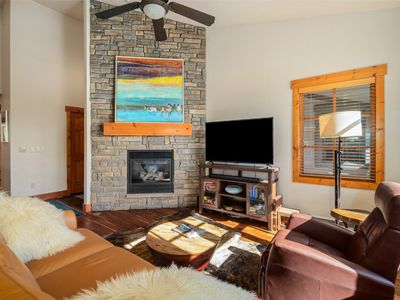 580 Anglers Dr UNIT 201