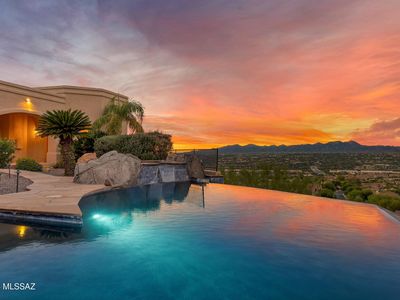 10060 N La Reserve Dr