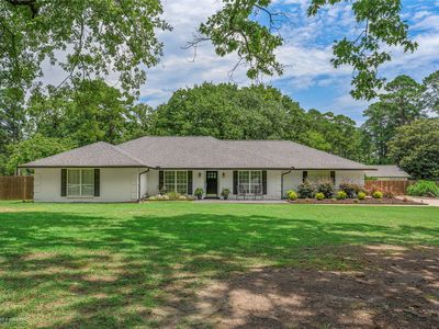 6612 N Club Dr