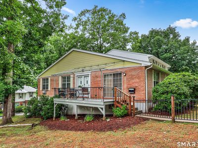 123 Queens Road #123