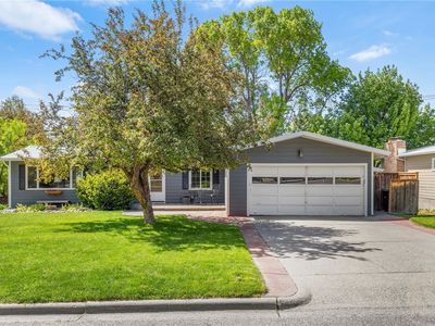 2136 Green Terrace Dr