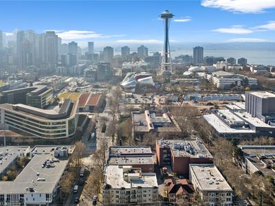 621 5th Avenue N #102