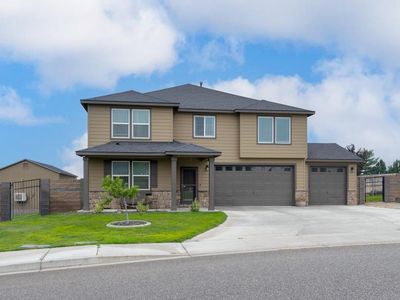4811 Avion Dr