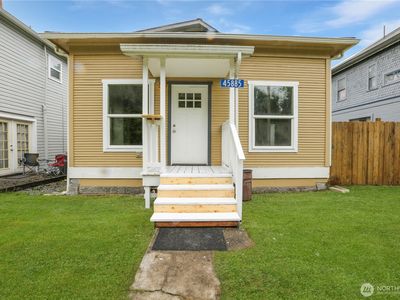 45885 Division Street