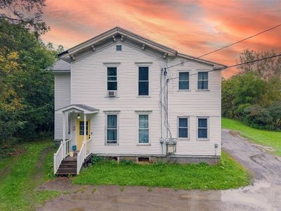 227 Groton Rd