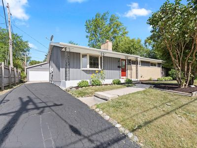 1542 Ostergaard AVENUE