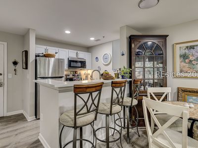 70 Helmsman Way #1418