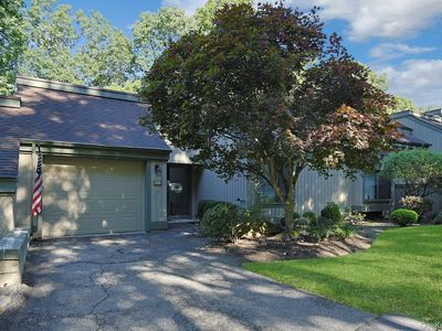 Property at 569 Heritage Hills Dr #B, Somers, NY