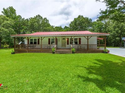 Property at 125 Honeysuckle Ln, Converse, LA