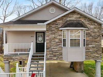2032 Slippery Rock Cir