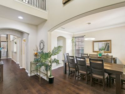 105 Parkside Dr