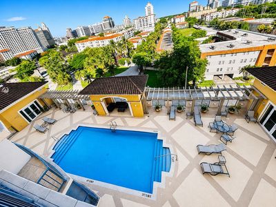 1627 SW 37th Ave APT 502