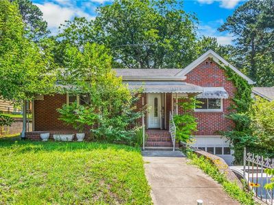 2427 N Patterson Ave