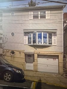 12 69th St