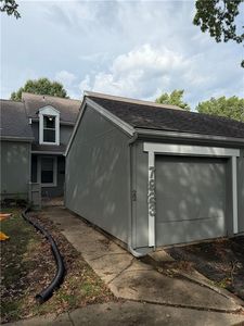 Property at 7923 Colony Ln, Lenexa, KS