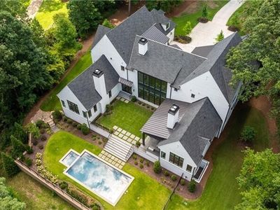 1235 Mount Paran Rd NW