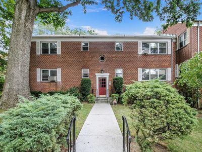 2242 Palmer Avenue #3C
