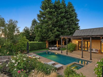 1297 Leaning Oak Drive