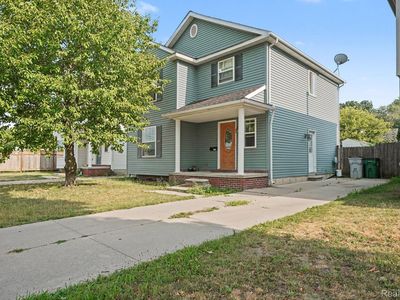 1750 E Woodruff Ave