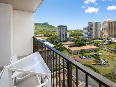 229 Paoakalani Ave #1112