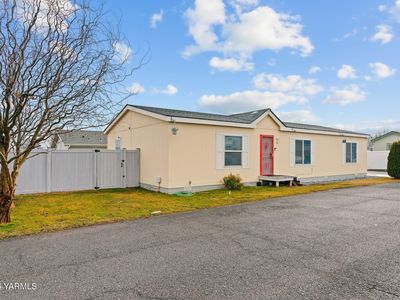 Property at 2802 S 5th Ave #33, Union Gap, WA