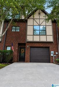 Property at 364 Amber Ln, Hoover, AL