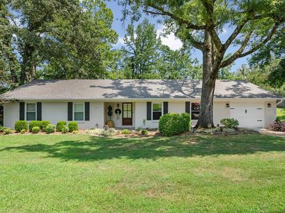 1206 David St