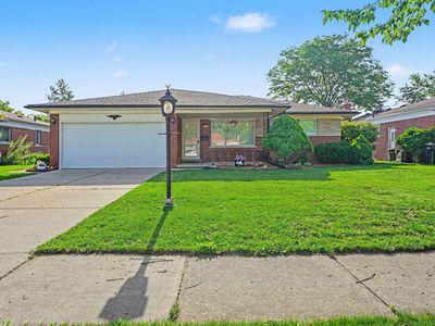 33316 Mina Dr