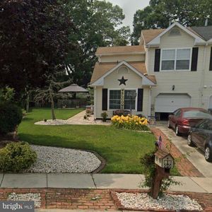 527 Dover Cir
