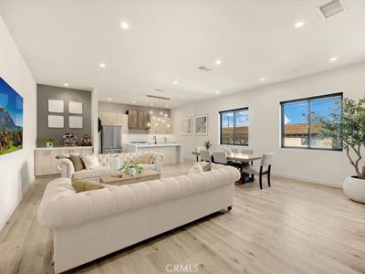 756 W 19th St UNIT B