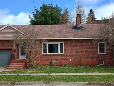 111 Adams Ave