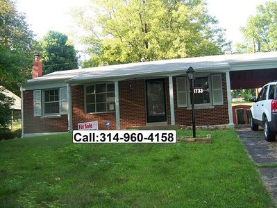 1733 Bradshaw Dr