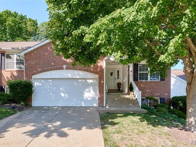 8 Hill Ridge Ct #4