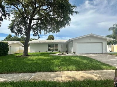 Property at 14499 Mooring Dr, Seminole, FL