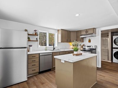 331 East Washington AVENUE