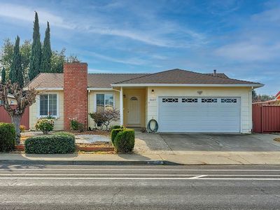 2627 Royal Ann Dr